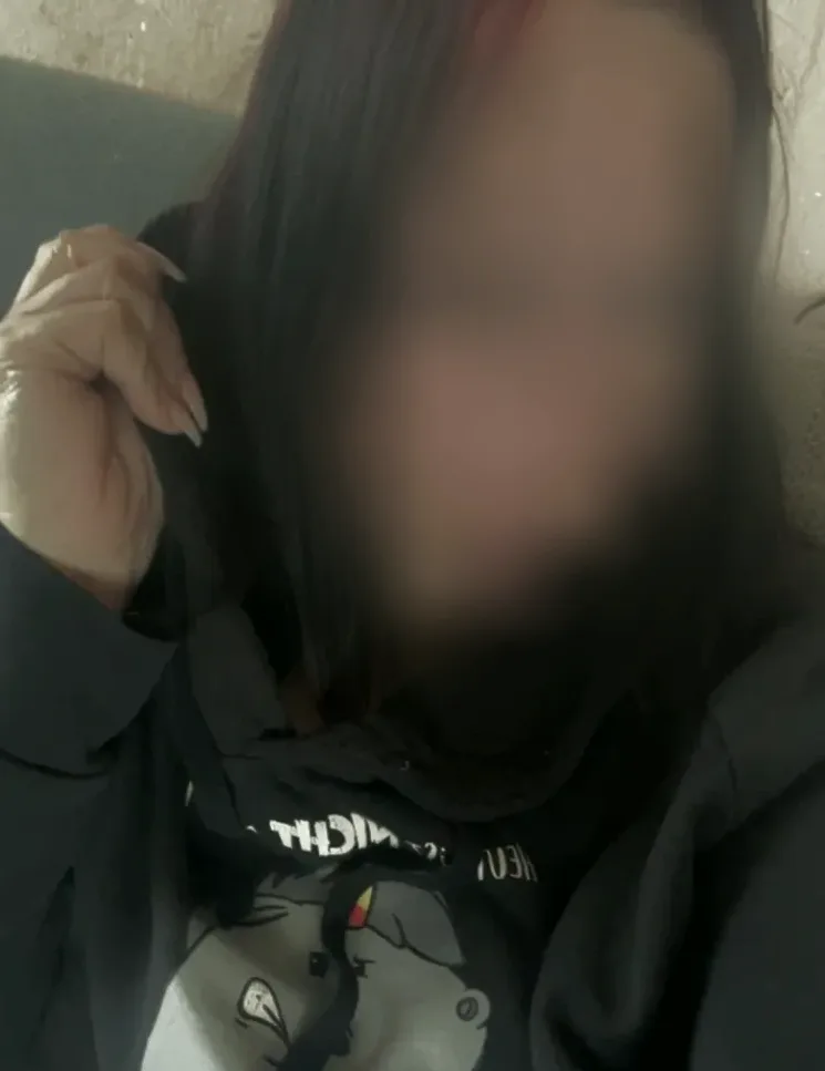 Celina, 31